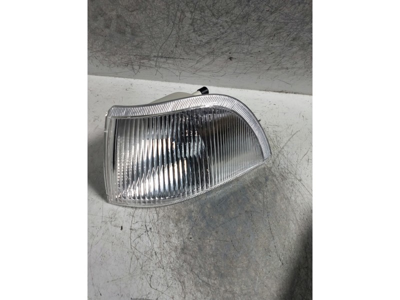 Recambio de piloto delantero izquierdo para volvo v40 familiar referencia OEM IAM   