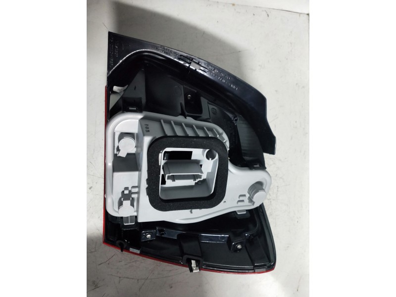 Recambio de piloto trasero izquierdo para volkswagen polo (6c1) referencia OEM IAM   