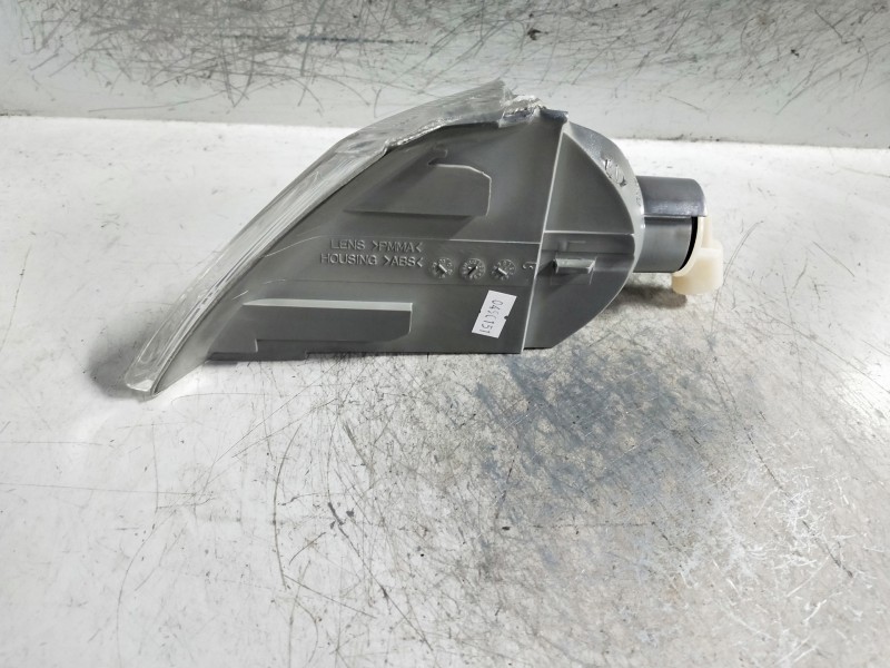 Recambio de piloto delantero derecho para renault laguna (b56) referencia OEM IAM   