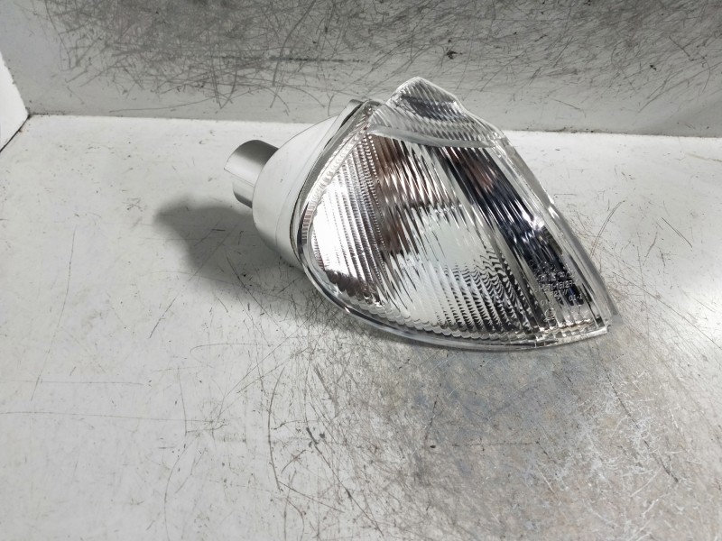 Recambio de piloto delantero derecho para renault laguna (b56) referencia OEM IAM   