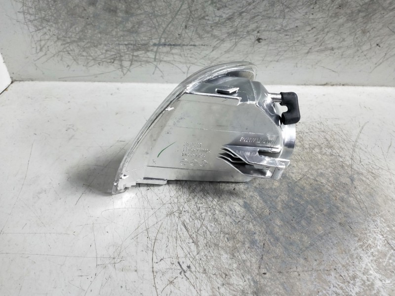 Recambio de piloto delantero derecho para seat ibiza (6k) referencia OEM IAM    Recambio de piloto delantero derecho para seat ibiza (6k) referencia OEM IAM