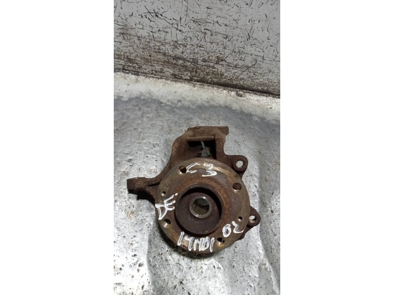 Recambio de mangueta delantera derecha para citroen c3 1.4 hdi sx plus referencia OEM IAM   