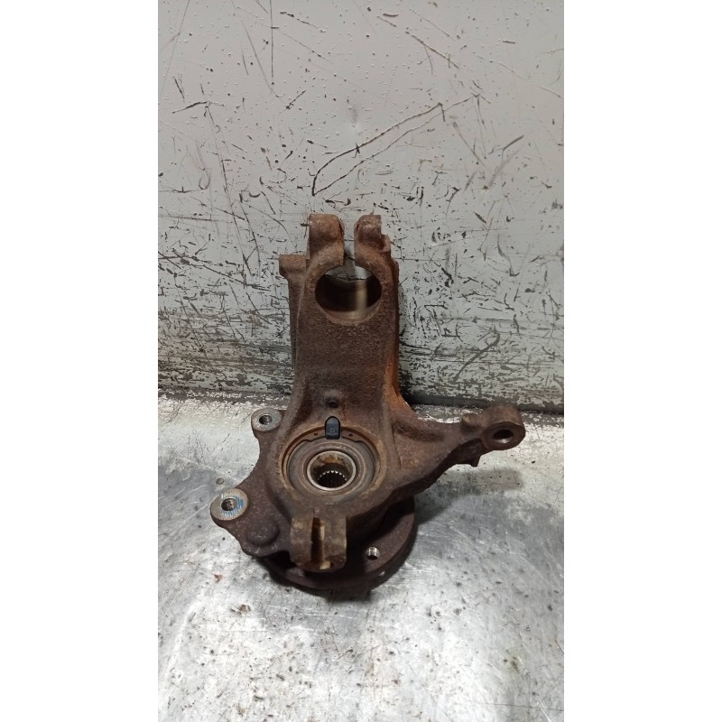 Recambio de mangueta delantera derecha para citroen c3 1.4 hdi sx plus referencia OEM IAM   