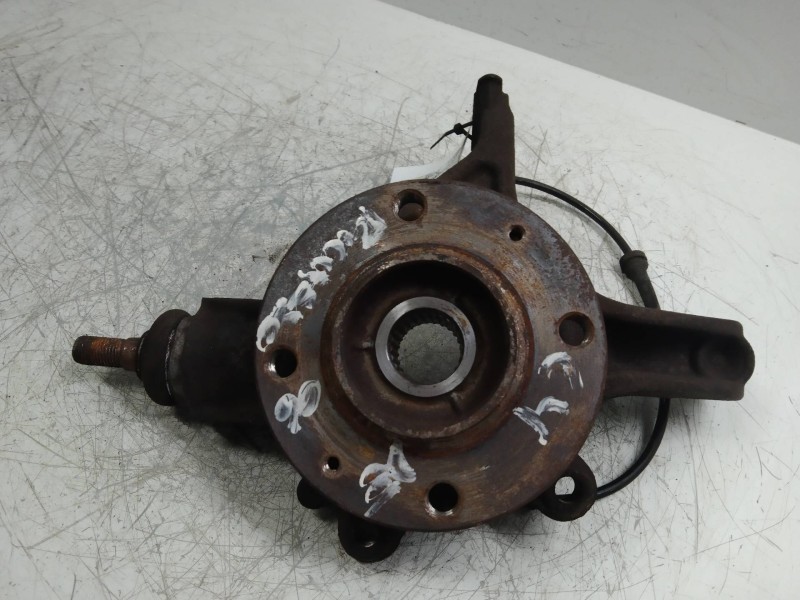 Recambio de mangueta delantera derecha para citroen c4 grand picasso sx referencia OEM IAM   