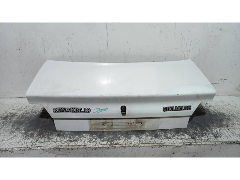 Recambio de tapa maletero para renault 19 (b/c/l53) referencia OEM IAM   