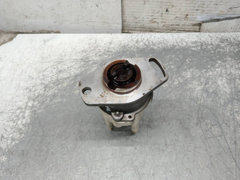 Recambio de delco para renault 19 (b/c/l53) referencia OEM IAM 7700742852  