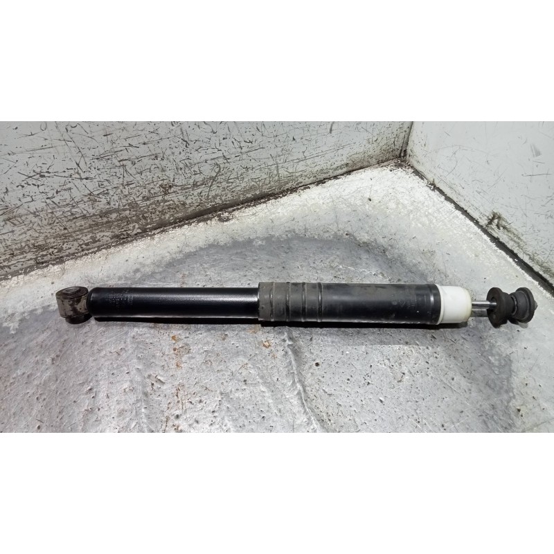 Recambio de amortiguador trasero izquierdo para renault captur 1.2 tce energy referencia OEM IAM 562107338R 03091000506 