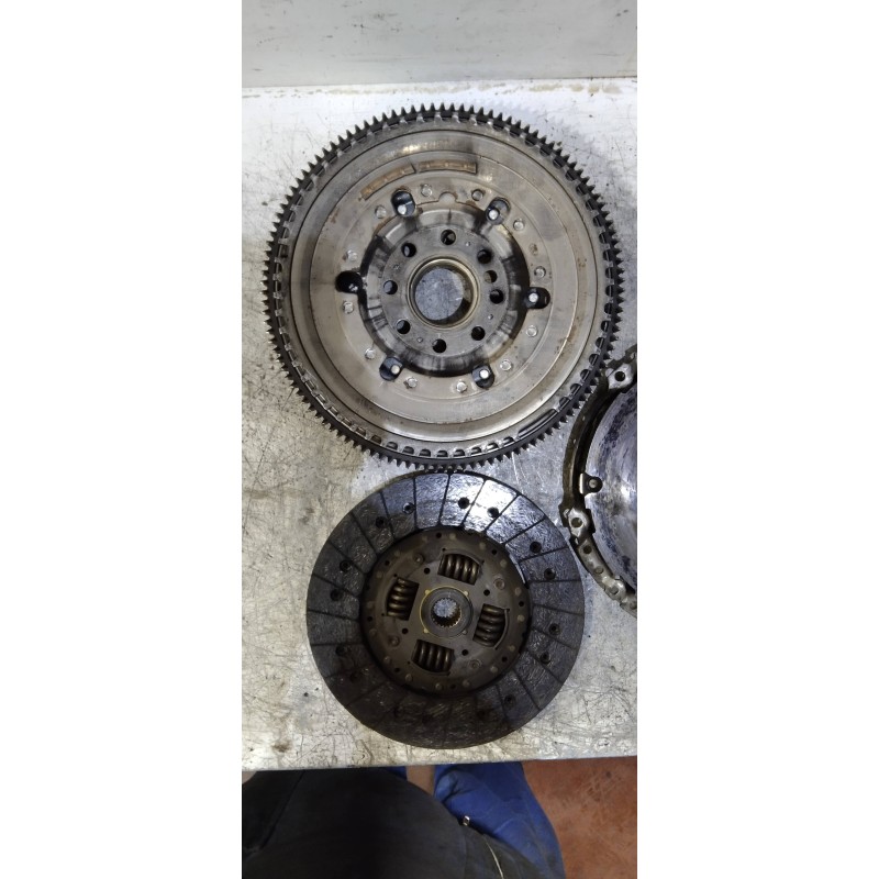 Recambio de kit embrague para ford transit caja cerrada ´06 ft 260 k (corto) lkw (camion) referencia OEM IAM   