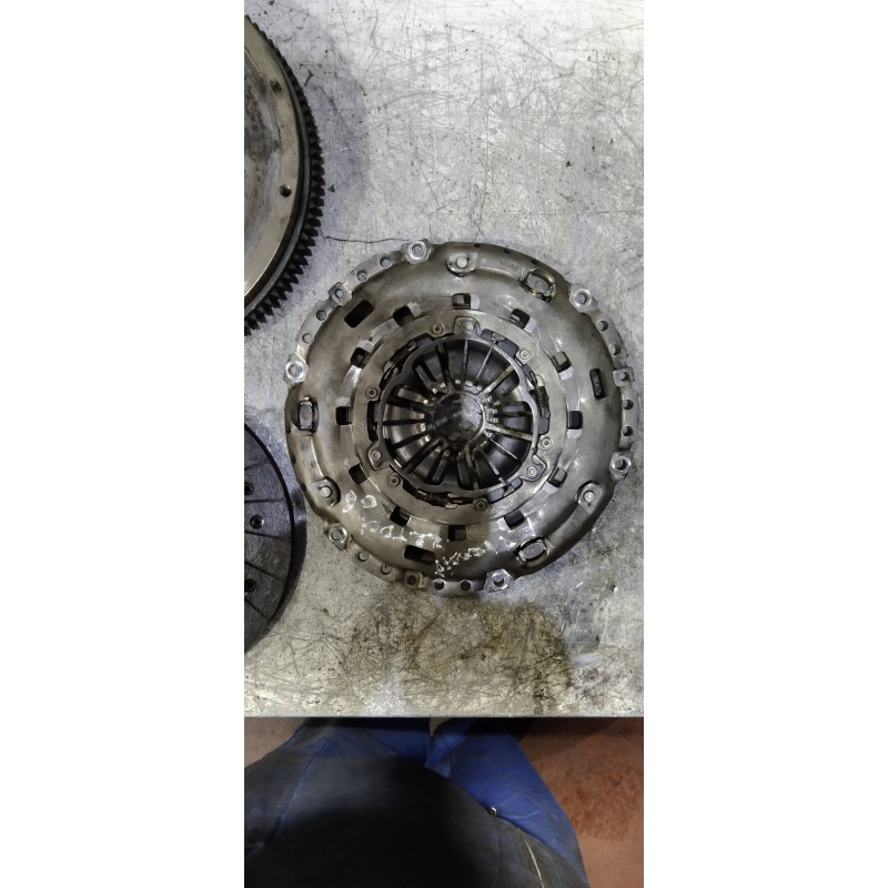 Recambio de kit embrague para ford transit caja cerrada ´06 ft 260 k (corto) lkw (camion) referencia OEM IAM   