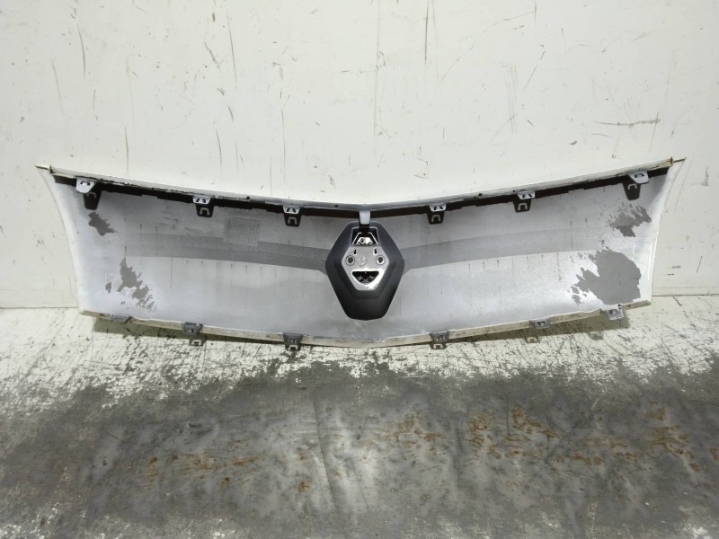 Recambio de rejilla delantera para renault kangoo furgón compact comfort referencia OEM IAM   