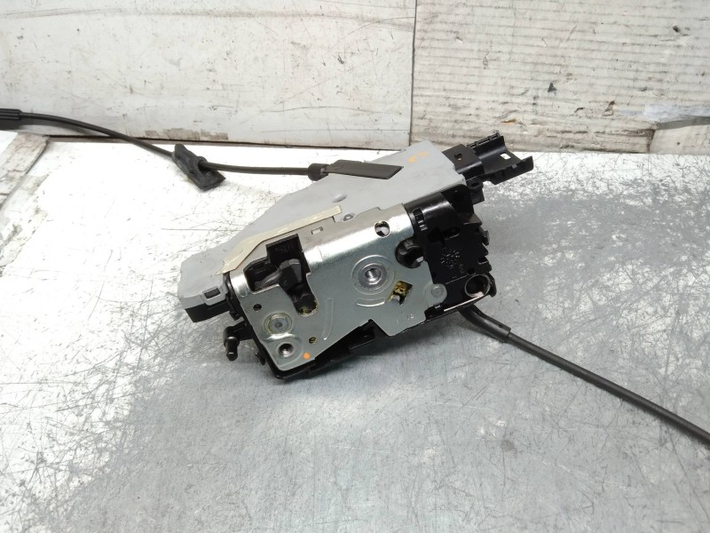 Recambio de motor cierre centralizado trasero izquierdo para citroen c4 picasso 1.6 16v hdi fap referencia OEM IAM   5P