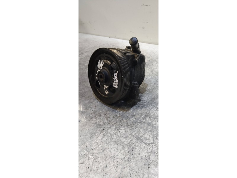 Recambio de bomba direccion para ford mondeo ber. (ca2) ambiente referencia OEM IAM 6G913A733CA 1674663 