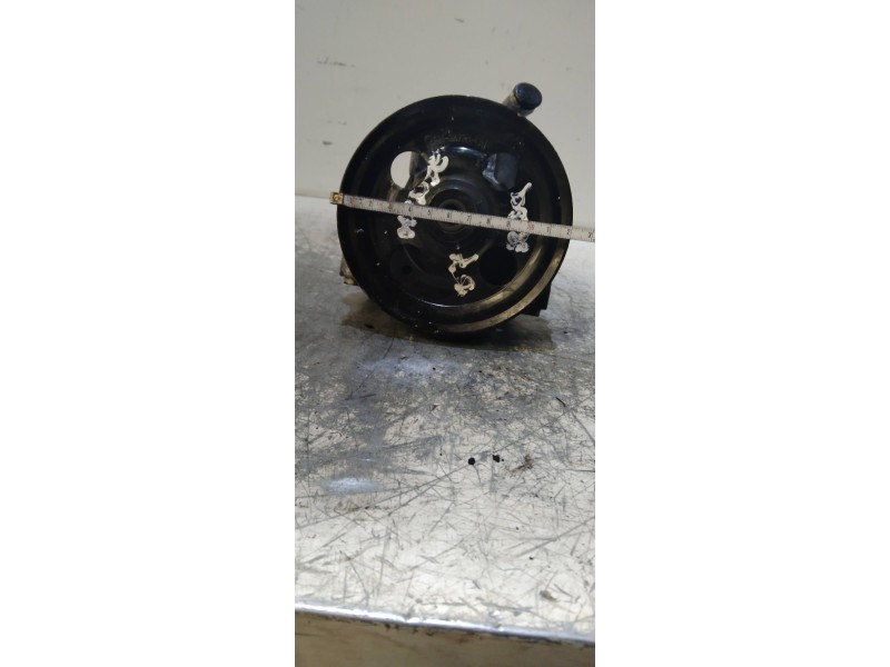 Recambio de bomba direccion para ford mondeo ber. (ca2) ambiente referencia OEM IAM 6G913A733CA 1674663 