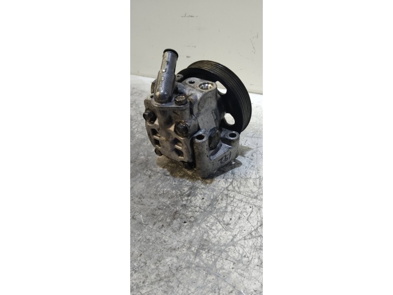 Recambio de bomba direccion para ford mondeo ber. (ca2) ambiente referencia OEM IAM 6G913A733CA 1674663 