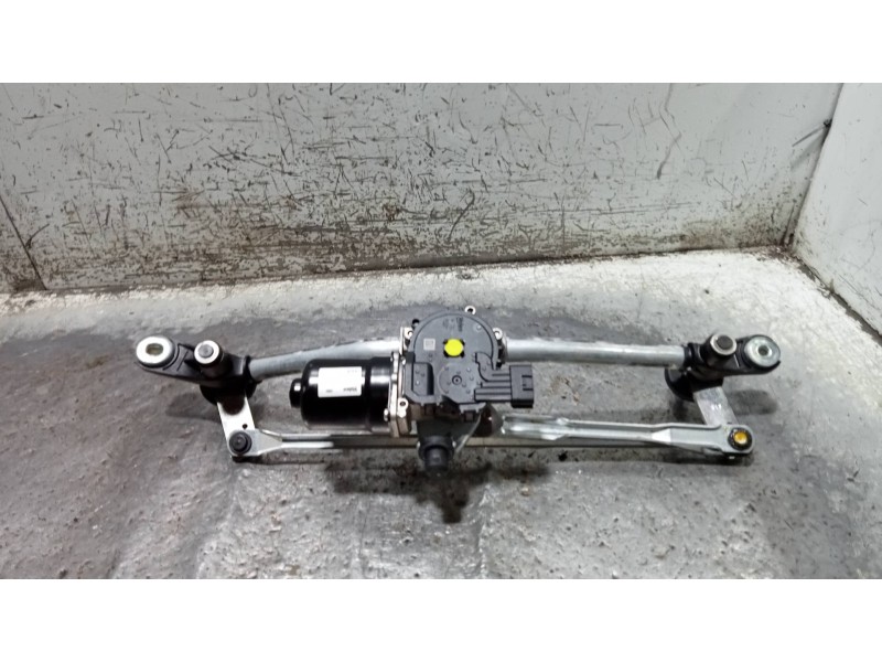 Recambio de motor limpia delantero para hyundai i20 klass referencia OEM IAM 98110Q0000  