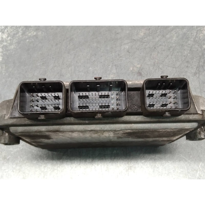 Recambio de centralita motor uce para ford fiesta (cbk) fun referencia OEM IAM 5WS40433AT 7S6112A650AA 2CLA J38AC SID804