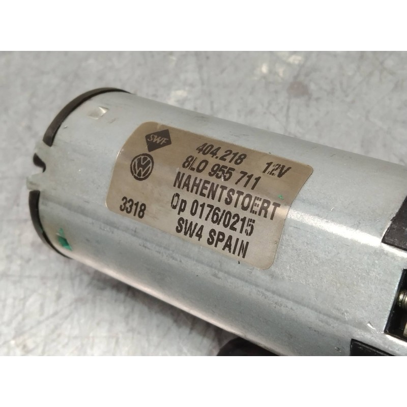 Recambio de motor limpia trasero para volkswagen passat variant (3b5) comfortline referencia OEM IAM 404218 8L0955711 