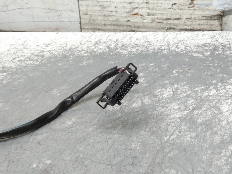 Recambio de retrovisor derecho para volkswagen passat variant (3b5) comfortline referencia OEM IAM   ELECTRICO