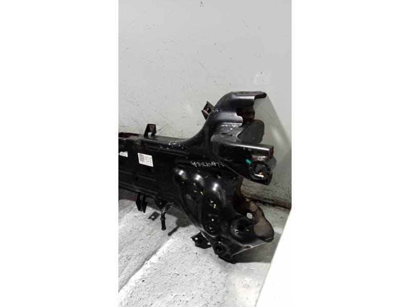 Recambio de puente delantero para hyundai i20 klass referencia OEM IAM   