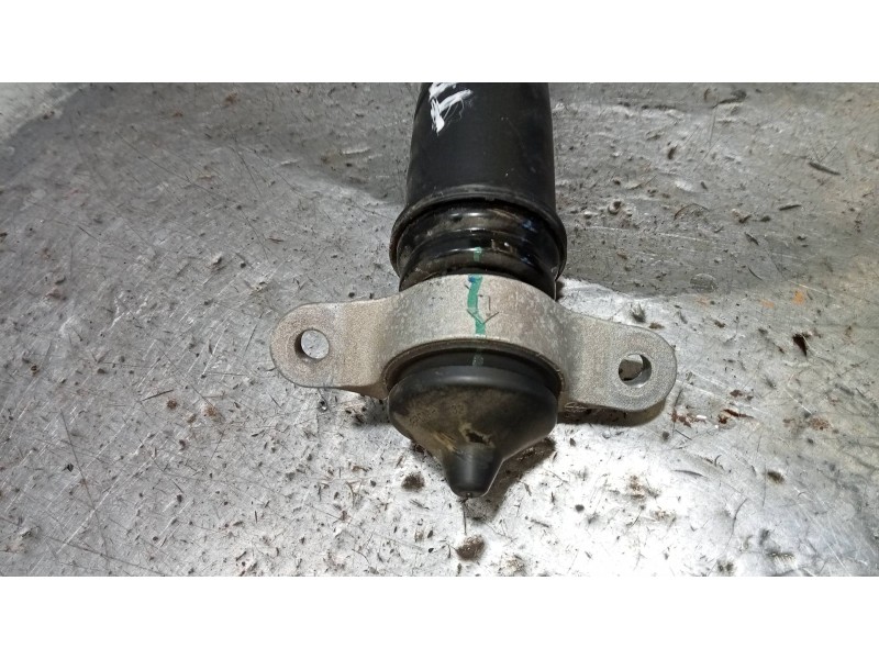 Recambio de amortiguador trasero derecho para hyundai i20 klass referencia OEM IAM 55300Q0AA0  