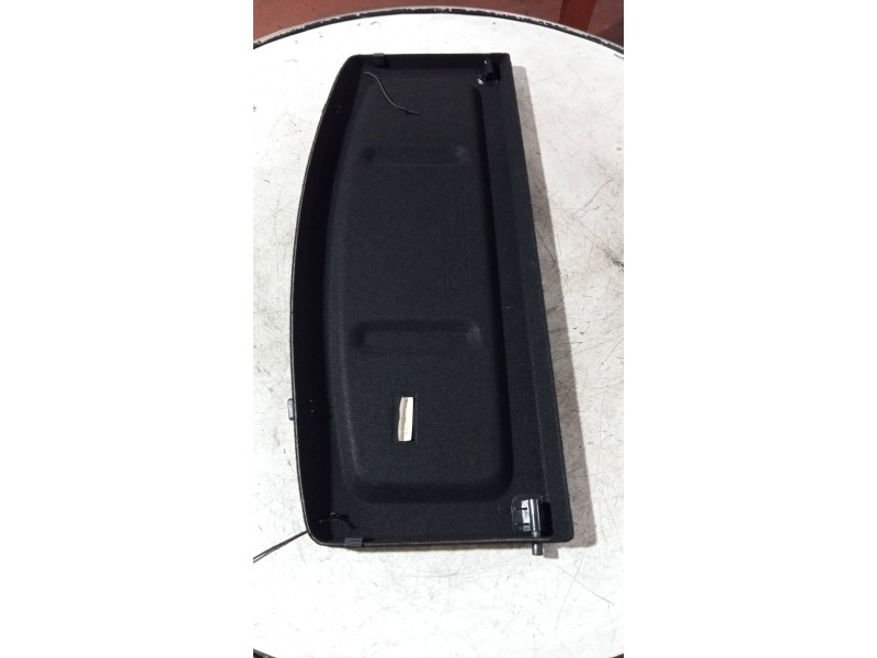 Recambio de bandeja trasera para hyundai i20 klass referencia OEM IAM 85930Q0000  