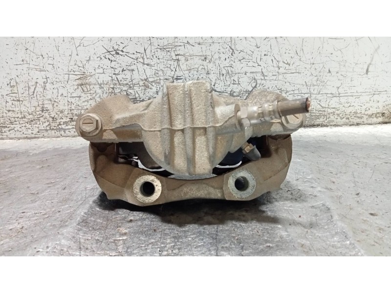 Recambio de pinza freno delantera derecha para peugeot 208 allure referencia OEM IAM 9805497780  