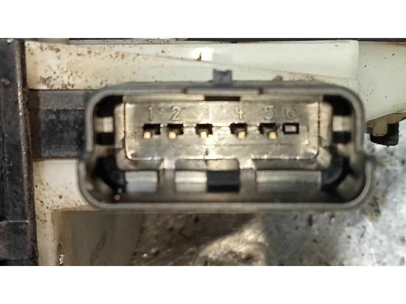 Recambio de motor cierre centralizado trasero izquierdo para peugeot 208 allure referencia OEM IAM 9812501280  