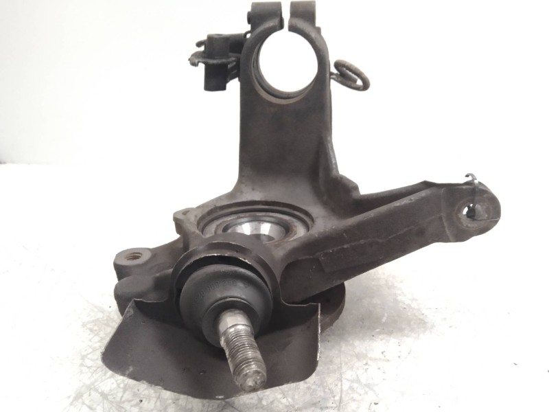 Recambio de mangueta delantera derecha para citroen xantia berlina 1.6 armonia referencia OEM IAM   