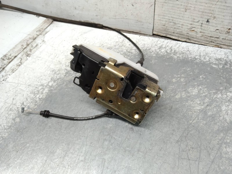 Recambio de motor cierre centralizado delantero izquierdo para citroen c2 vtr referencia OEM IAM   3P