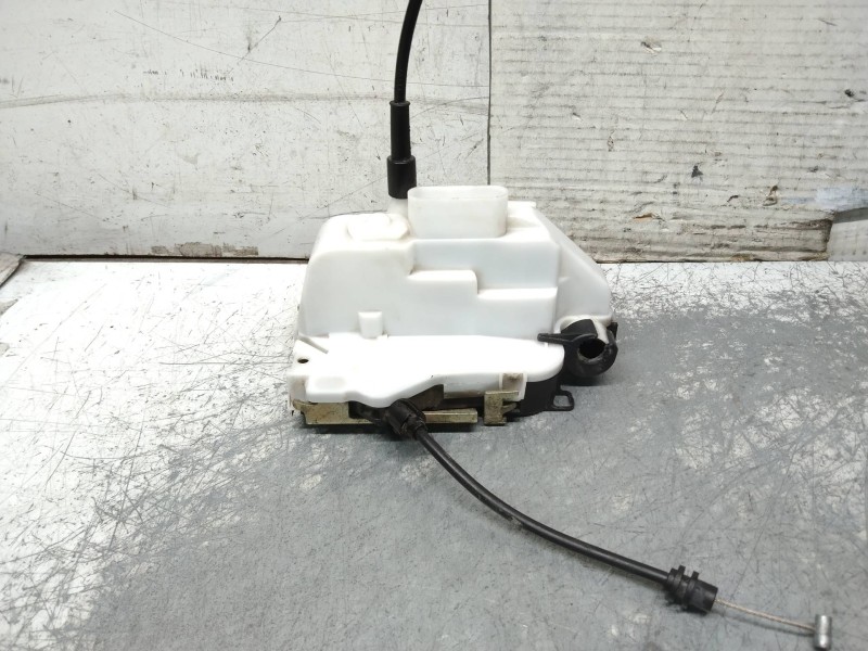 Recambio de motor cierre centralizado delantero izquierdo para citroen c2 vtr referencia OEM IAM   3P