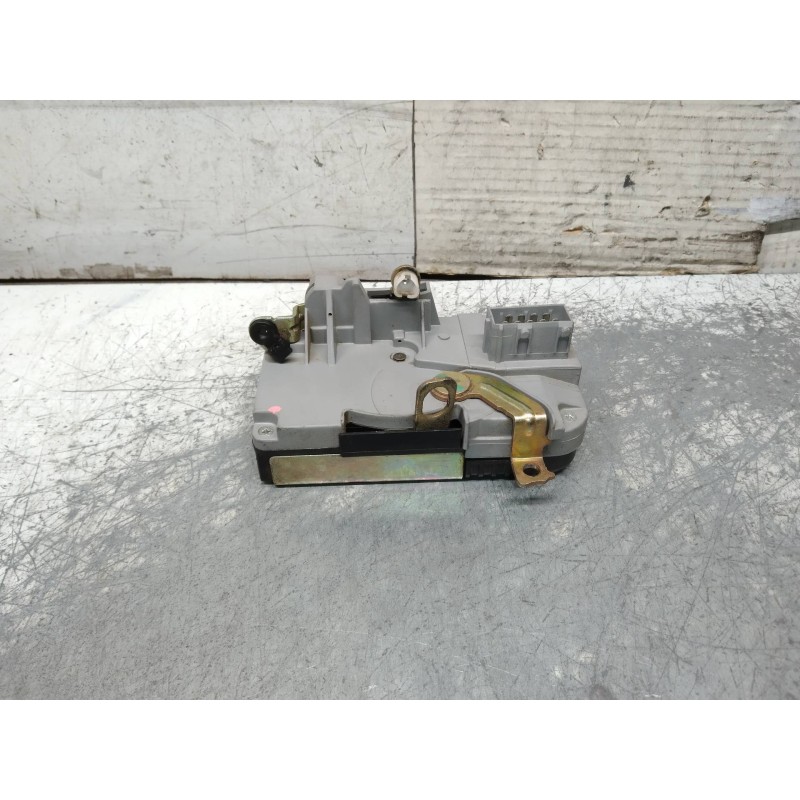 Recambio de motor cierre centralizado delantero izquierdo para peugeot 306 berlina 3/4/5 puertas (s2) boulebard referencia OEM I