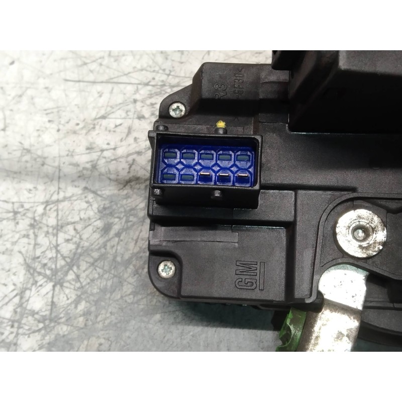 Recambio de motor cierre centralizado delantero derecho para opel astra g berlina club referencia OEM IAM 24444016 EY 3P