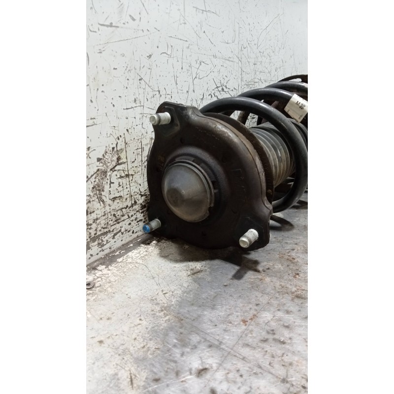 Recambio de amortiguador delantero derecho para kia sportage concept 2wd referencia OEM IAM   
