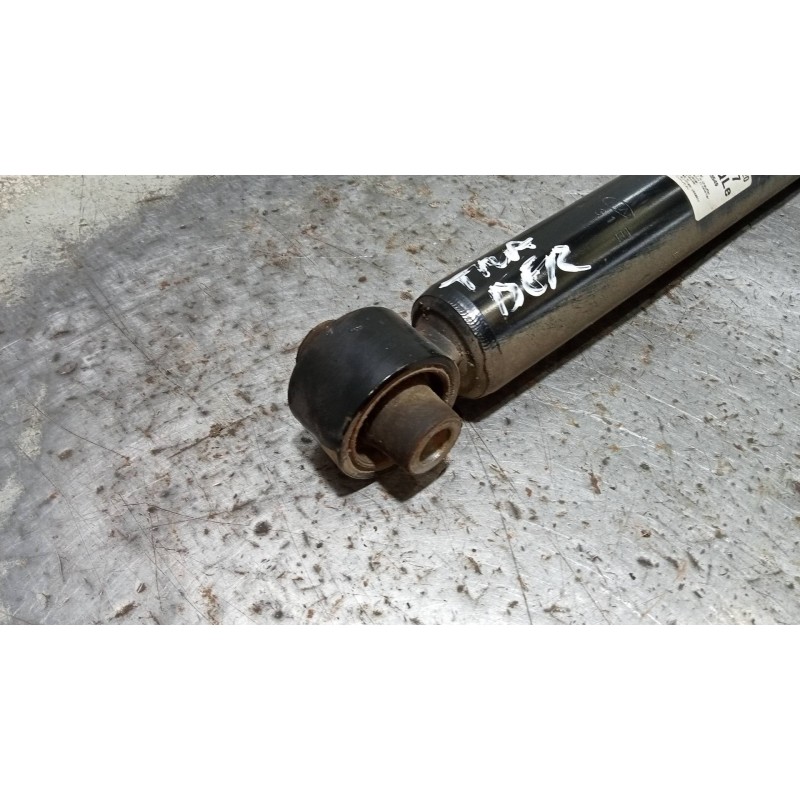Recambio de amortiguador trasero derecho para kia sportage concept 2wd referencia OEM IAM 55300F1520  