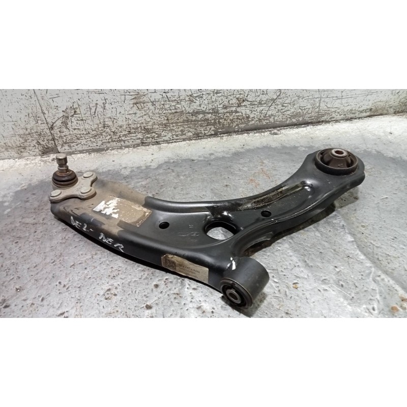 Recambio de brazo suspension inferior delantero derecho para kia sportage concept 2wd referencia OEM IAM 54501D7000  