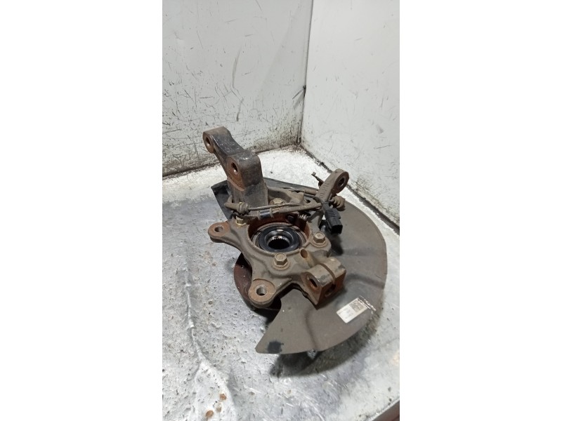 Recambio de mangueta delantera derecha para kia sportage concept 2wd referencia OEM IAM   