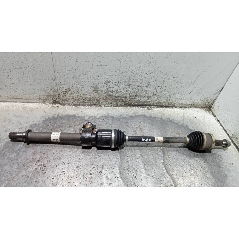 Recambio de transmision delantera derecha para kia sportage concept 2wd referencia OEM IAM 49560D7700  