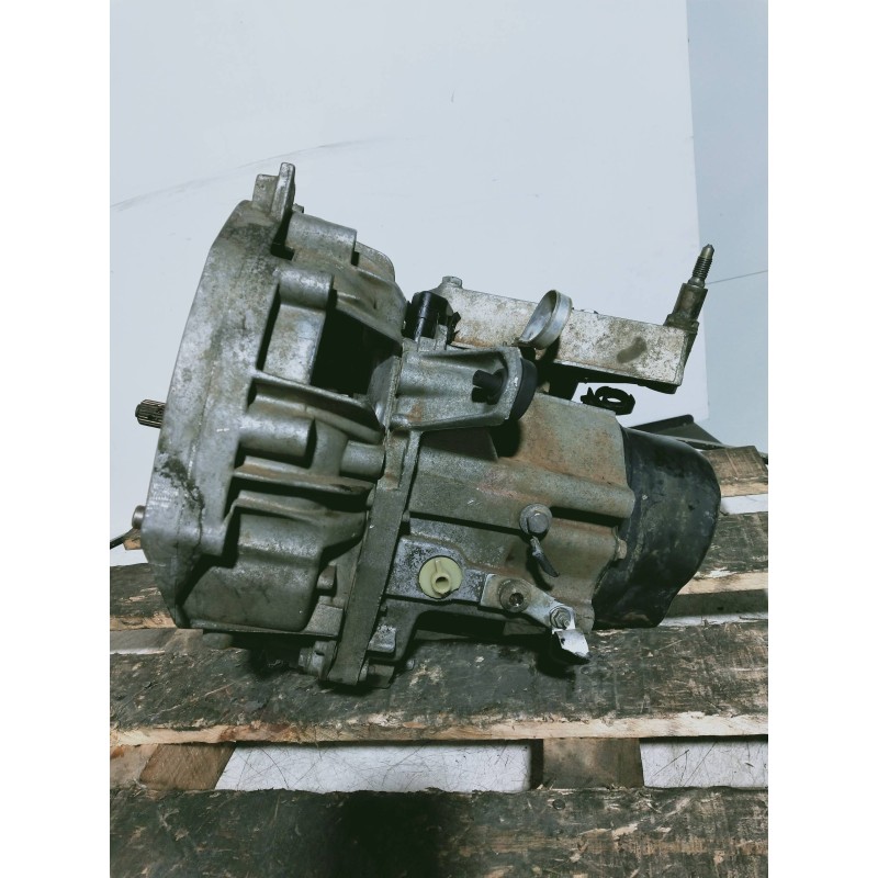 Recambio de caja cambios para renault rapid/express (f40) 1.9 d familiar (f40p) referencia OEM IAM JB3069 C044696 5V