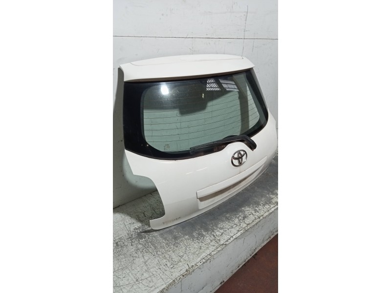 Recambio de porton trasero para toyota auris luna+ referencia OEM IAM   