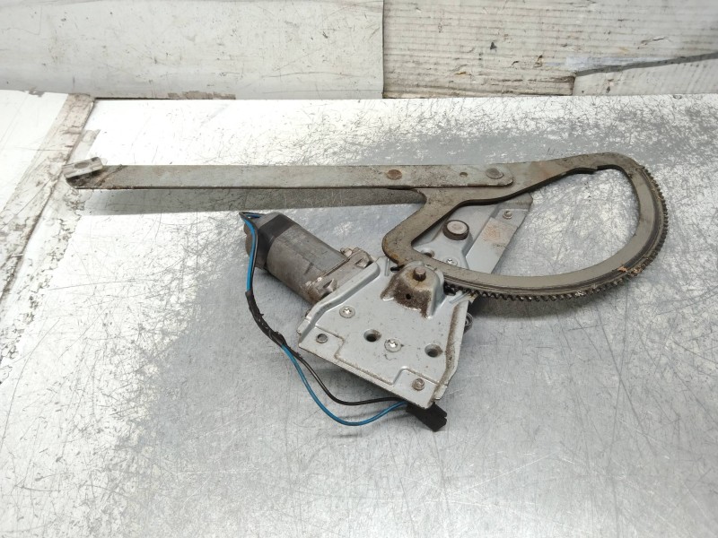 Recambio de elevalunas delantero izquierdo para mercedes sprinter 02.00  caja cerrada 213 cdi (901.6/902.661-662) referencia OEM