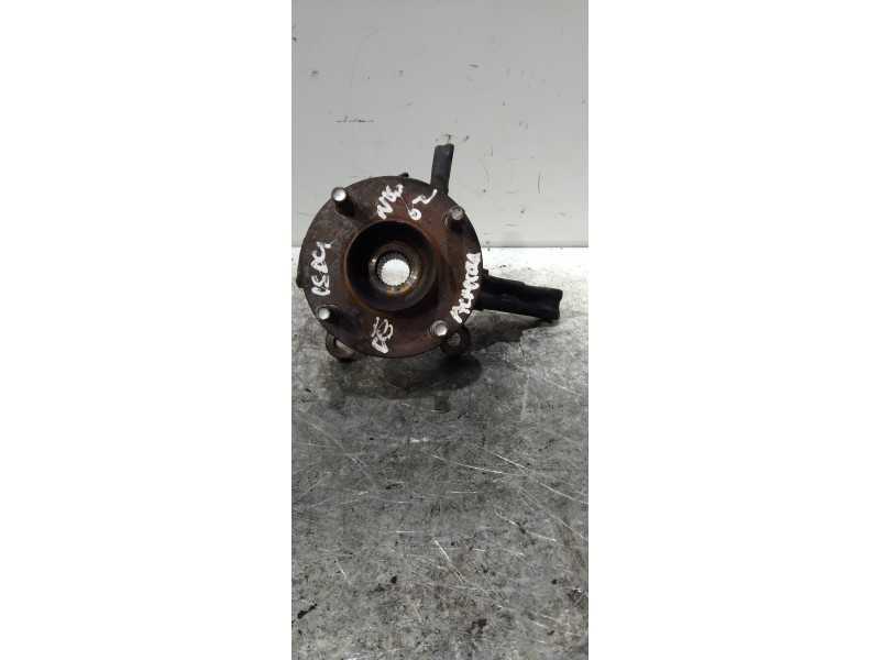 Recambio de mangueta delantera derecha para nissan almera (n16/e) acenta referencia OEM IAM   