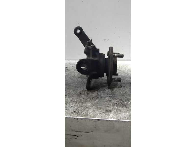 Recambio de mangueta delantera derecha para nissan almera (n16/e) acenta referencia OEM IAM   