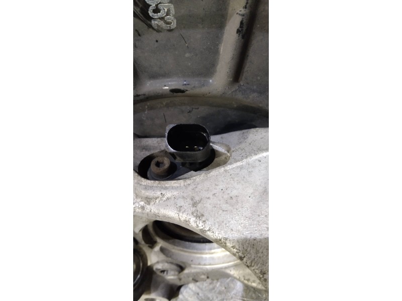 Recambio de mangueta delantera izquierda para volkswagen passat berlina (3c2) highline referencia OEM IAM   