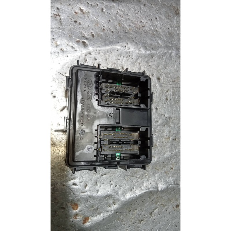 Recambio de caja reles / fusibles para kia sportage concept 2wd referencia OEM IAM 91955D9AG0  