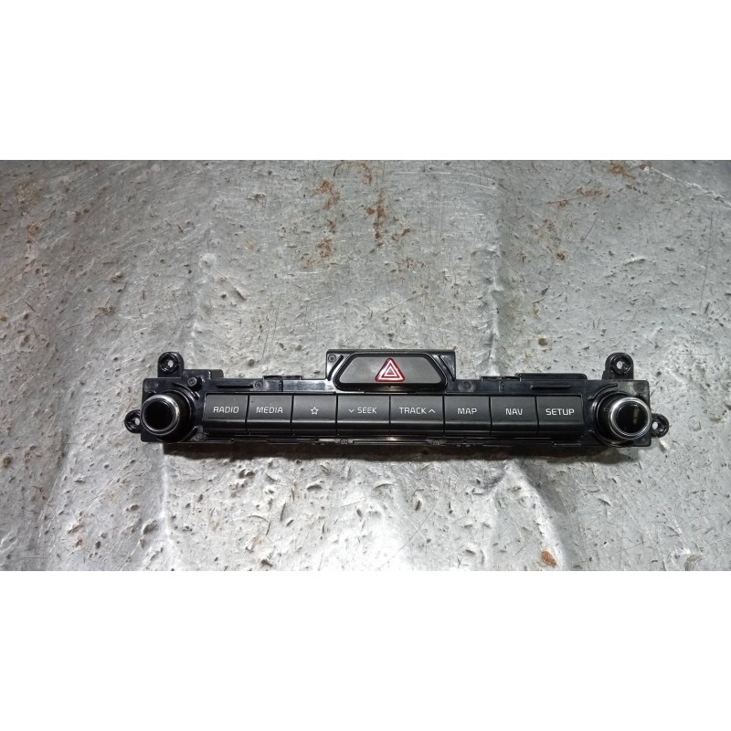 Recambio de mando multifuncion para kia sportage concept 2wd referencia OEM IAM D996569210  