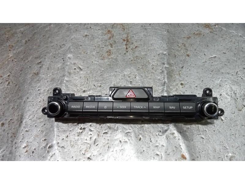 Recambio de mando multifuncion para kia sportage concept 2wd referencia OEM IAM D996569210  