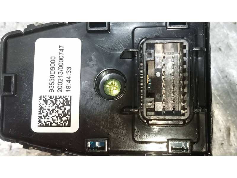 Recambio de mando multifuncion para kia sportage concept 2wd referencia OEM IAM 93530D9000  