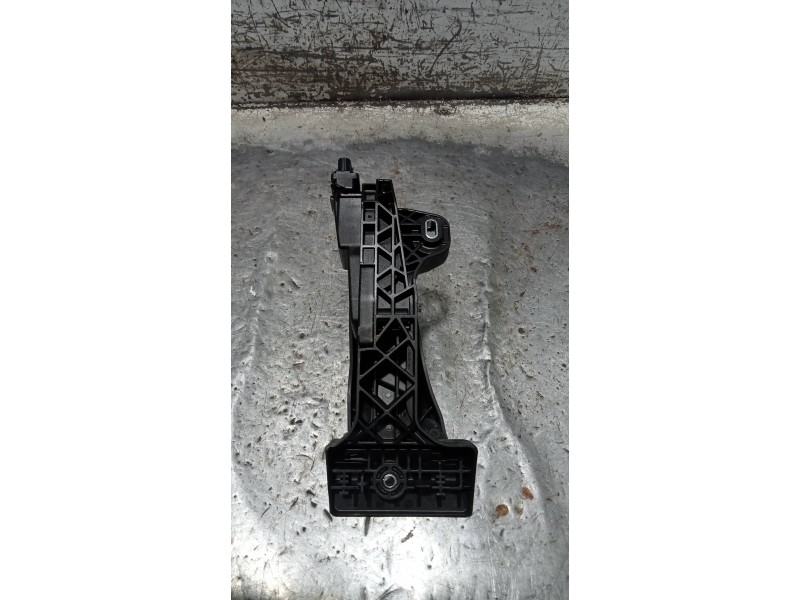 Recambio de potenciometro pedal para kia sportage concept 2wd referencia OEM IAM   