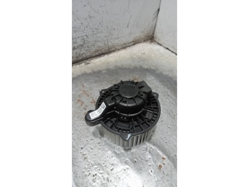 Recambio de motor calefaccion para kia sportage concept 2wd referencia OEM IAM   