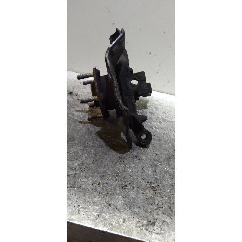 Recambio de mangueta delantera derecha para hyundai sonata (nf) 2.0 crdi comfort i referencia OEM IAM 517563J700  